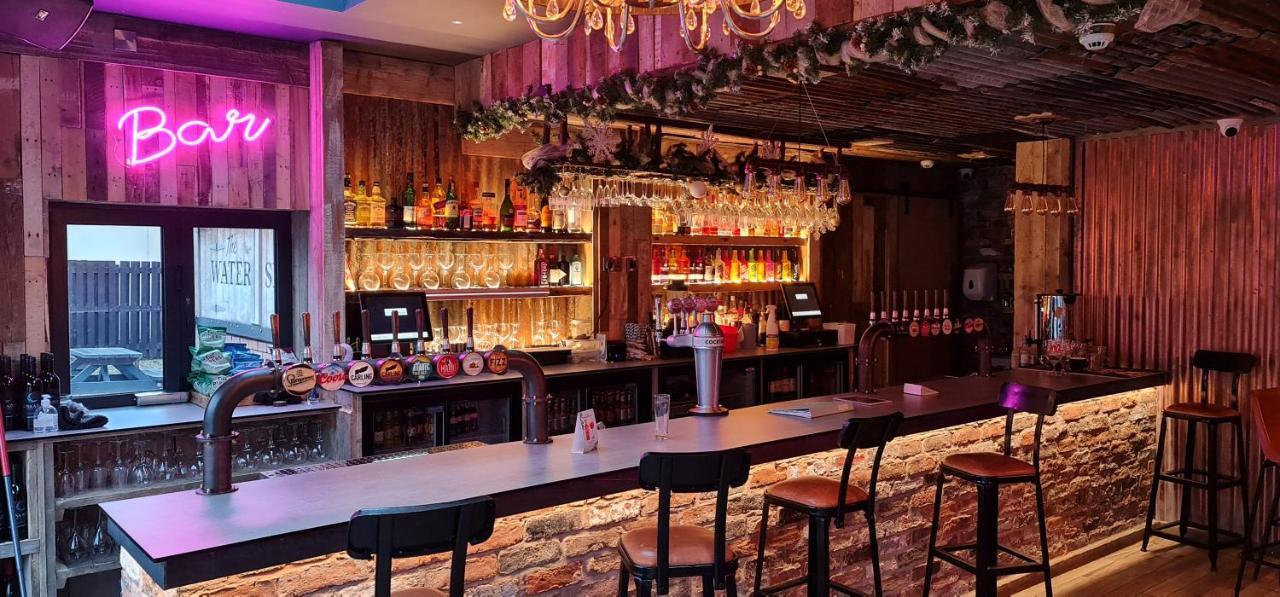 The Waterside Bar, & Restaurant Hotel Swinton (Greater Manchester)